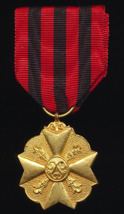 Belgium: Decoration for Civil Acts of Courage (Decoration Civique pour acts de courage, devouement et humanite / Burgerlijke Ereteken voor moedige daad, toewijding en menslievendheid) : Decoration Civique 1st Classe). 1st Class. Gilt