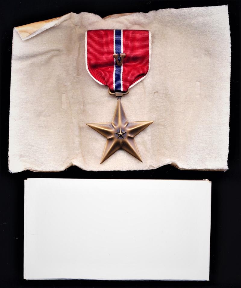 United States: Bronze Star Medal. With 'V' Valor device on riband. Circa 1945-65 (including Second World War, Korean War and Vietnam War)