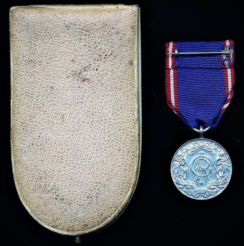 Aberdeen Medals Royal Victorian Medal. GV silver issue (E. J. Clare