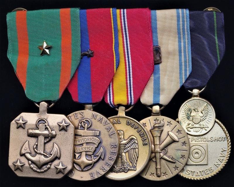 United States: A United States Navy 'Naval Reserve' medal group of 5