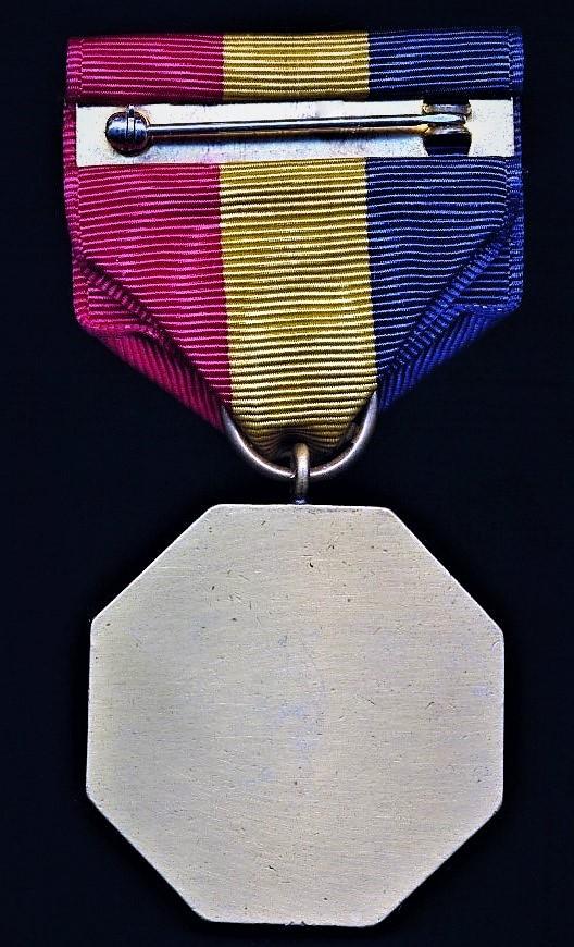 United States: Navy and Marine Corps Medal