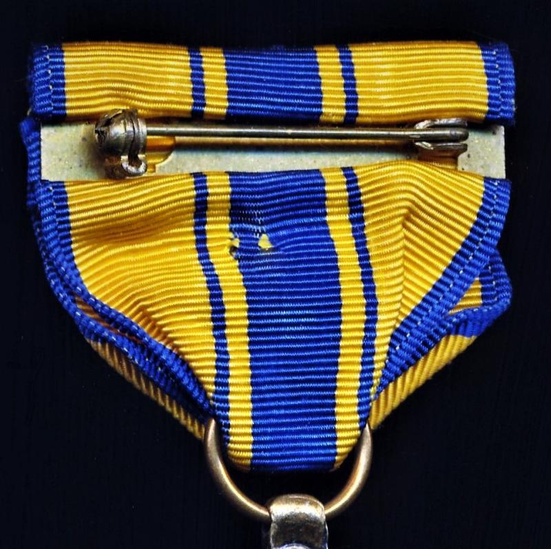 United States: Air Force Commendation Medal. With bronze 'Oakleaf Cluster' on riband (c.1958-1970)