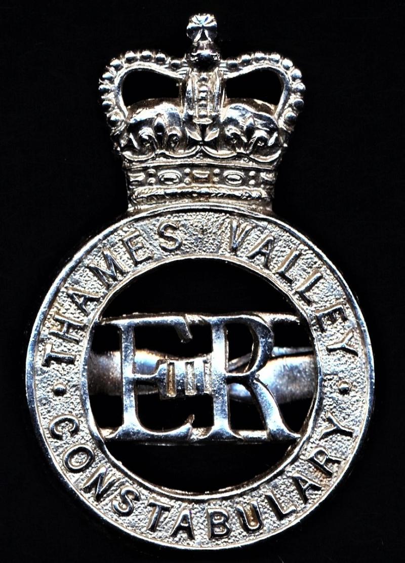 British Police: Thames Valley Constabulary. EIIR Queen's Crown cap badge