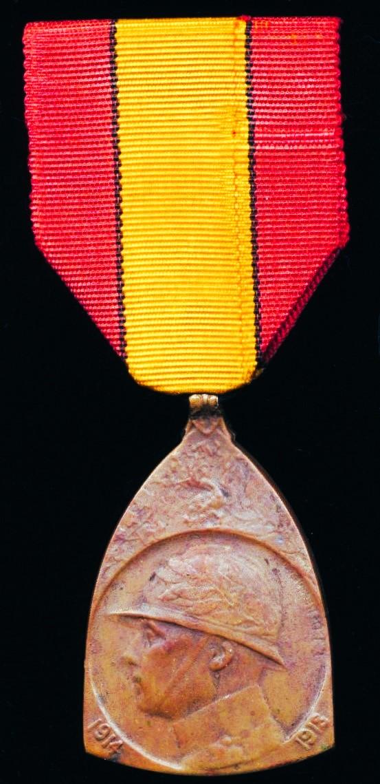 Belgium: Commemorative War Medal 1914-1918 (Medaille Commemorative de la Guerre / Oorlogsherinnerinsmedaille 1914-1918)