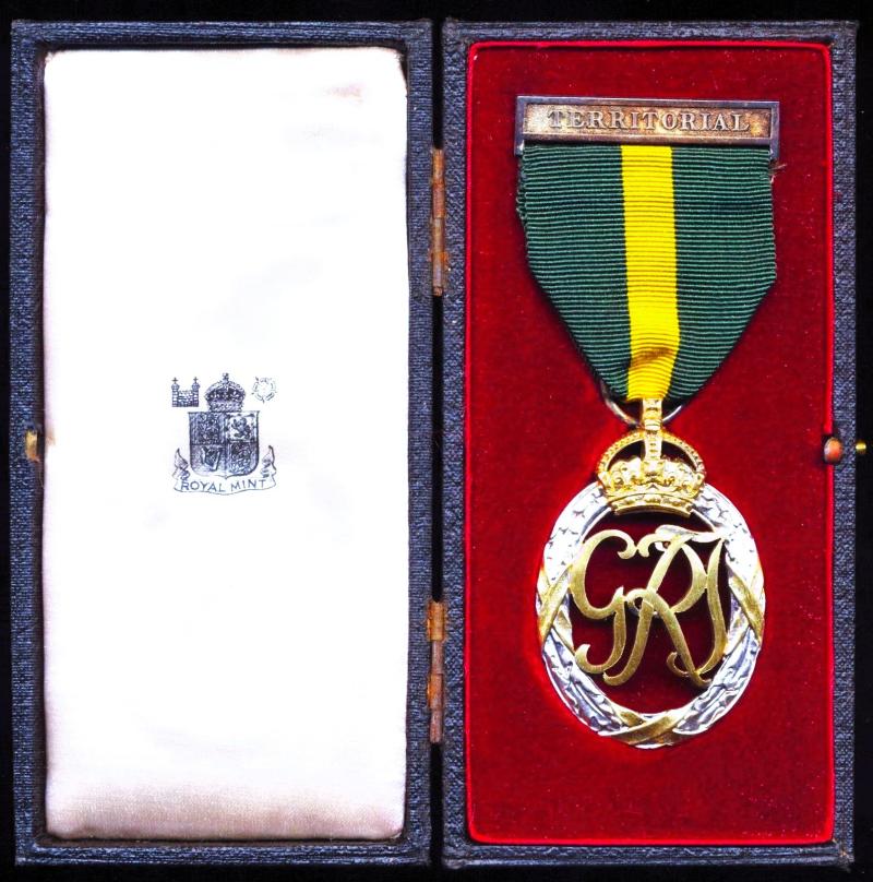 Efficiency Decoration. GVI first issue with integral 'Territorial' top bar. Reverse dated (1945)