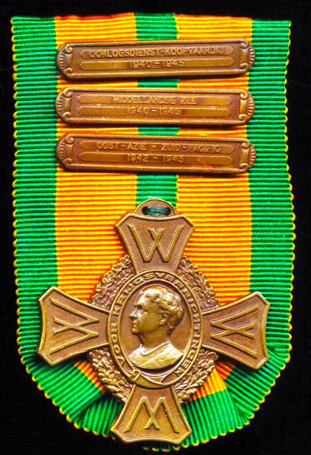 Netherlands: Commemorative War Cross 1940-45 (Oorlogsherinneringskruis 1940-45). With 3 x clasps, 'Middellandse Zee 1940-1945','Oost-Azie-Zuid-Pacific 1942-1945' & 'Oorlogsdienst-Koopvaardij 1940-1945'