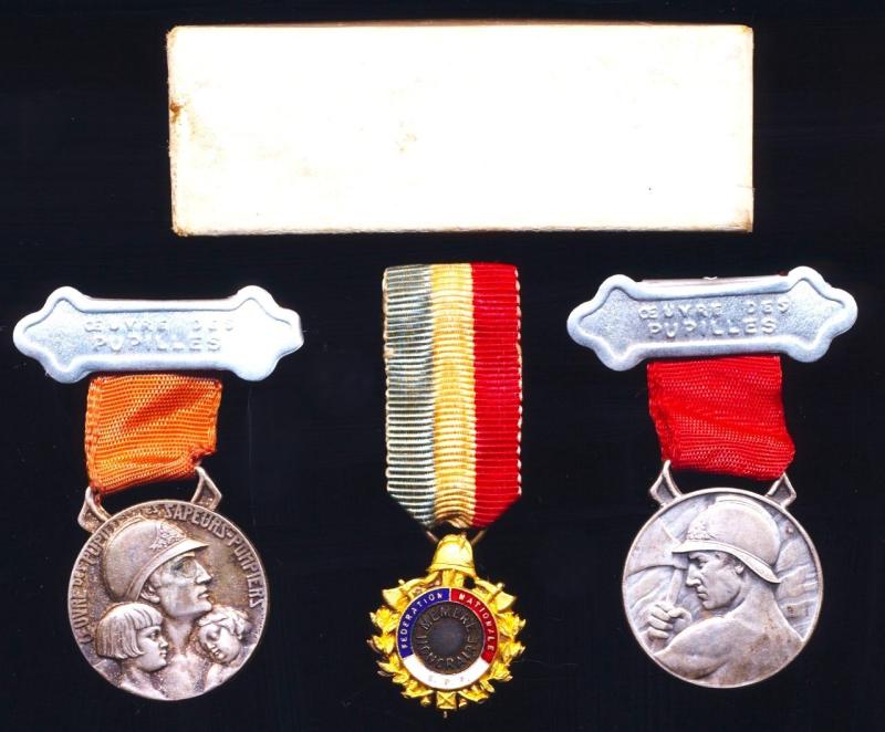 France: Sapeurs et Pompiers (Fire Brigade) lot of 3 miscellaneous medallets including a boxed Miniature Honorary Members Medal of the National Federation of Sapeurs-Pompiers (S.P.F.)