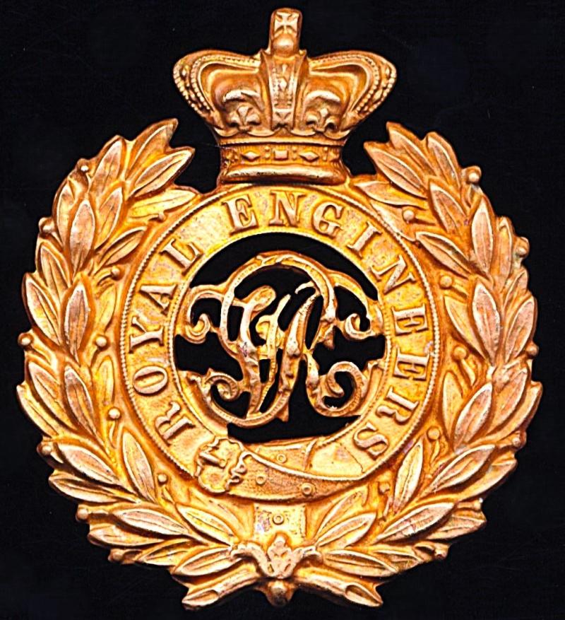 Royal Engineers. Victorian issue. Queen's Crown gilding metal die-pressed cap badge