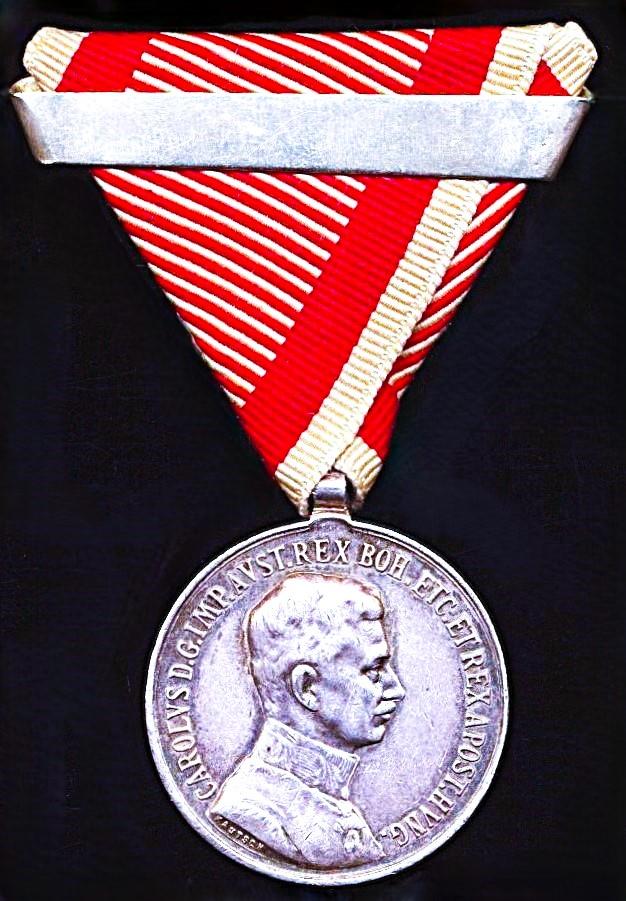 Austria (Imperial): Bravery Medal. Emperor Karl 1 obverse. Silver Second Class Medal with further award Bar
