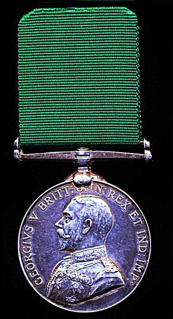 Volunteer Long Service Medal (India & Colonies). GV issue (Pte P. E. Robey, 5th (Lucknow) Group Gn Arty. I.D.F.)