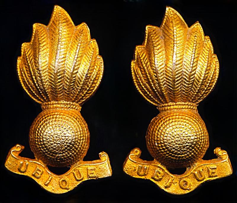 Royal Regiment of Artillery: Pair of large gilt Officer's 'Grenade' badges with scroll 'Ubique' (also worn solo on Beret)