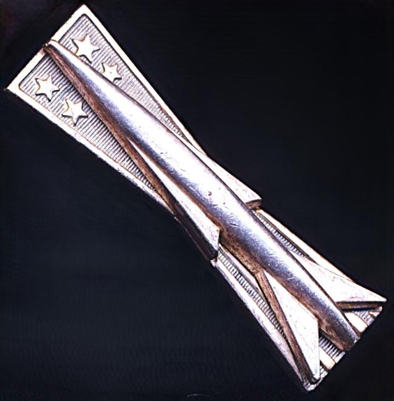 United States Air Force: Missile Crewman / Missile Man. Tunic Badge. Reduced-size (Miniature)