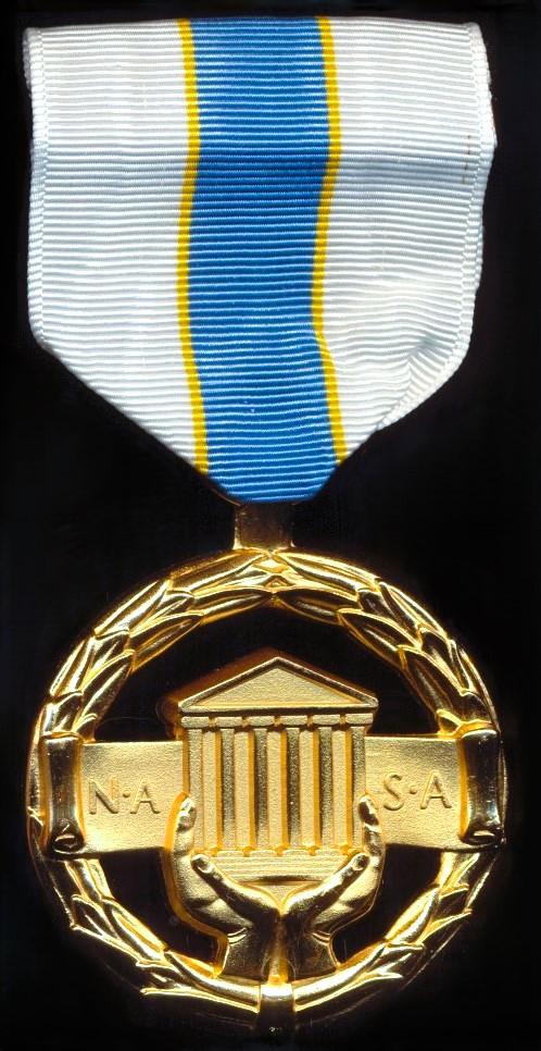 United States: National Aeronautics and Space Administration (N.A.S.A.). Exceptional Administrative Achievement Medal
