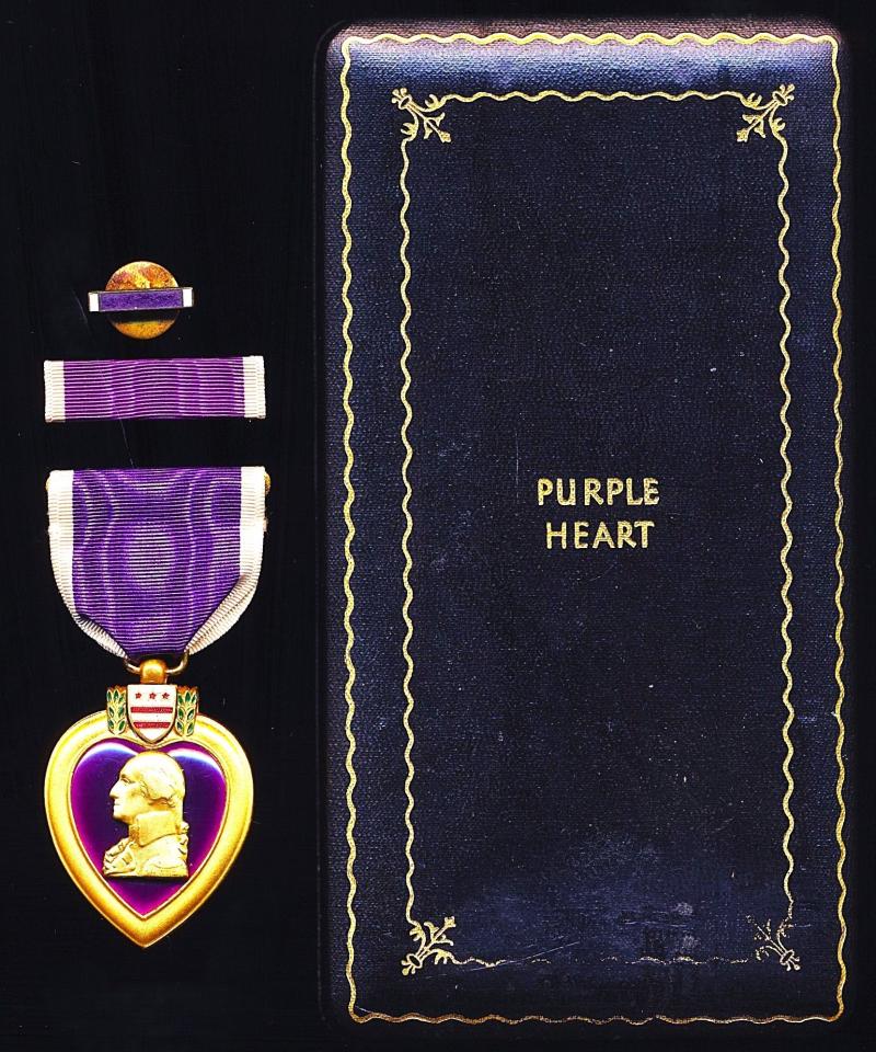 Purple Heart Medal. A cased Second World War issue 'Set'. Circa issue 1945-1965 (including Second World War, Korean War and early Vietnam War)