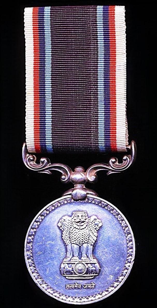 India: Armed Force Long Service and Good Conduct Medal. Silver (15946 PO Std. Peter Gomez, I.N.)