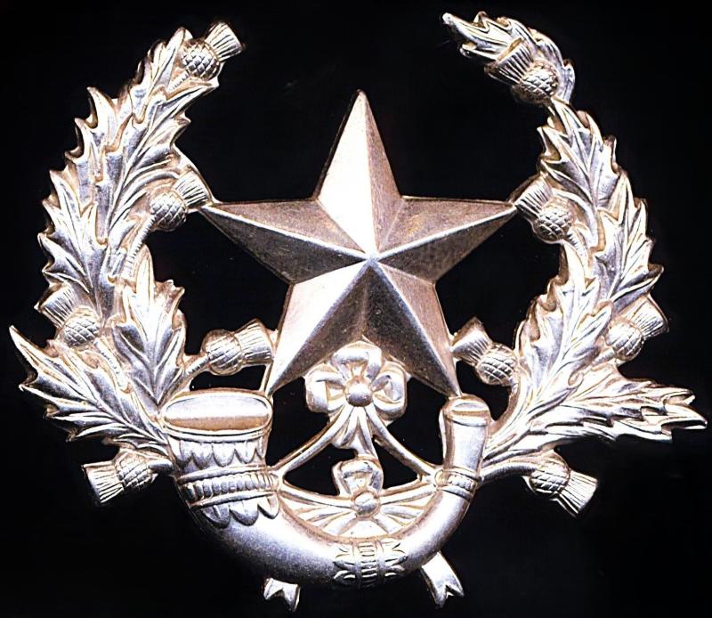 Cameronians (Scottish Rifles). Cap Badge. White metal. 1901-1952