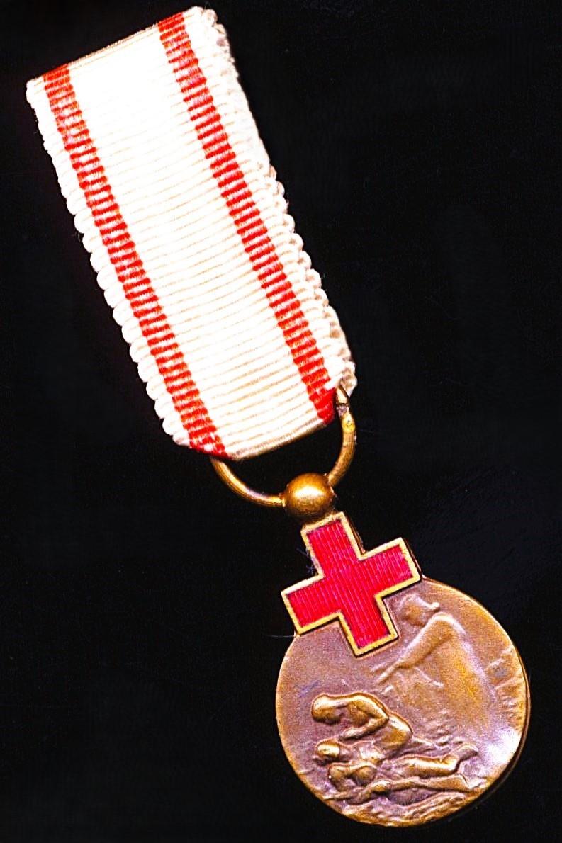 Poland (Second Polish Republic): Red Cross Medal (instituted 1921). 2nd Class in Bronze & enamel miniature medal