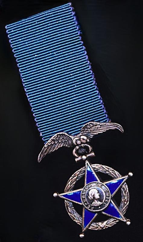 Chile: Order of Merit (Orden al Merito). Enamel 'Officers Cross' breast badge. Miniature medal