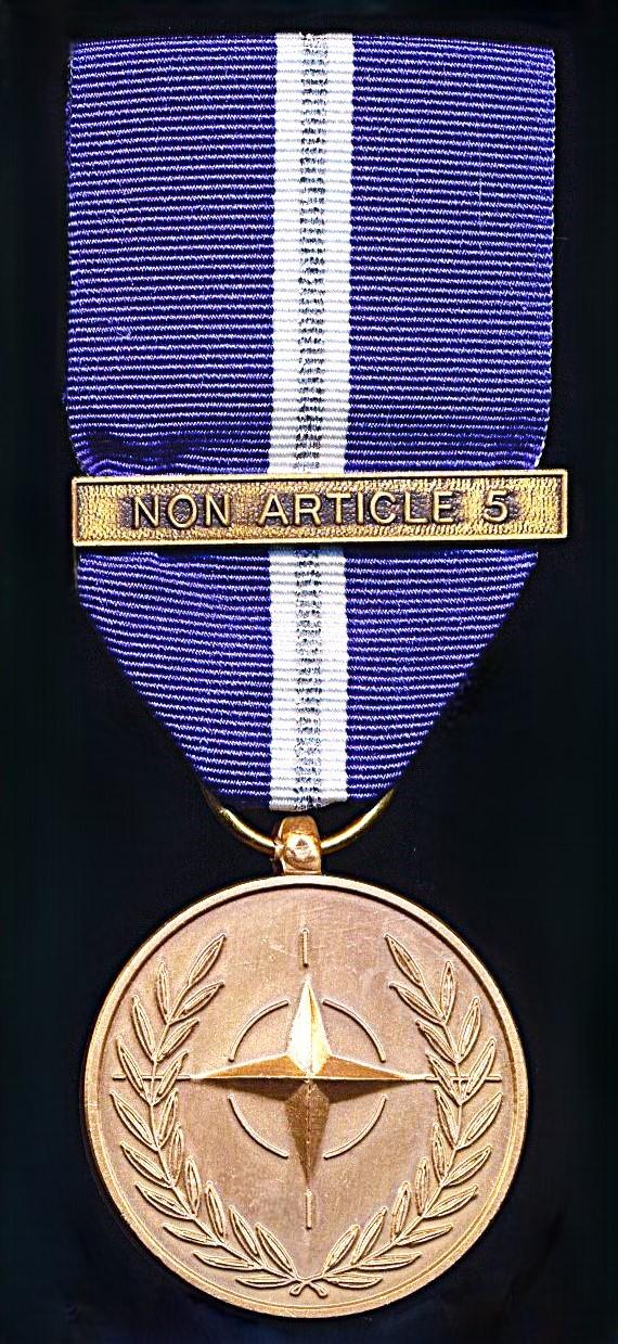 North Atlantic Treaty Organisation (NATO ): Non-Article 5 Medal (1st type riband) with clasp 'Non-Article 5'