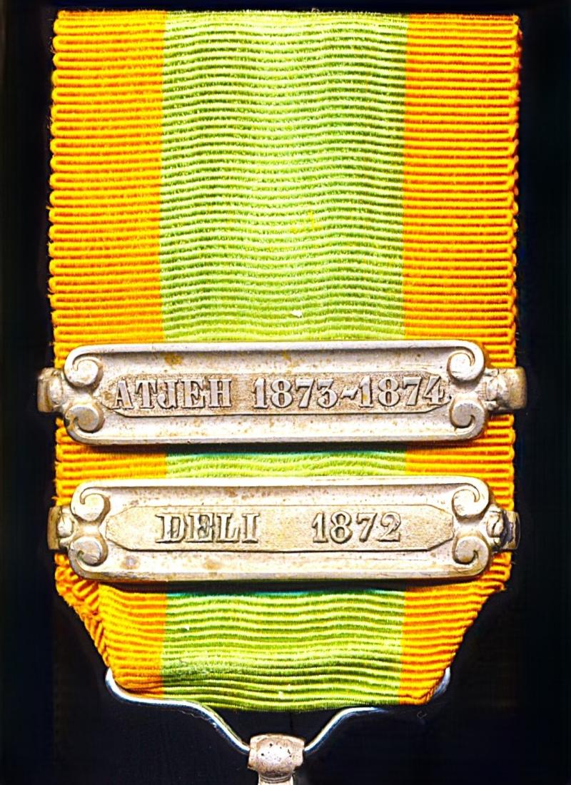 Netherlands Expeditions Cross (Expeditie-Kruis). 1st Type Portrait Obverse. With 2 x clasps (or 'Gespen') 'Deli 1872' & 'Atjeh 1873-1874'