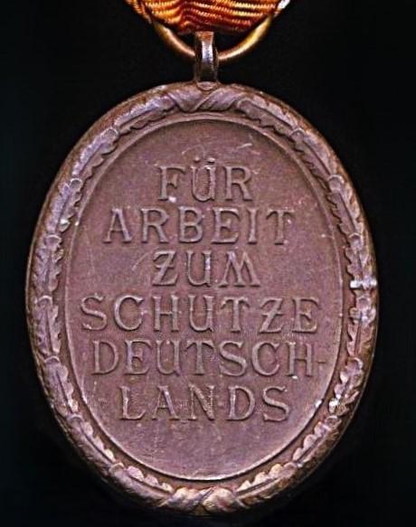 Germany (Third Reich): West Wall Medal (Deutsches Schutzwall-Ehrenzeichen)