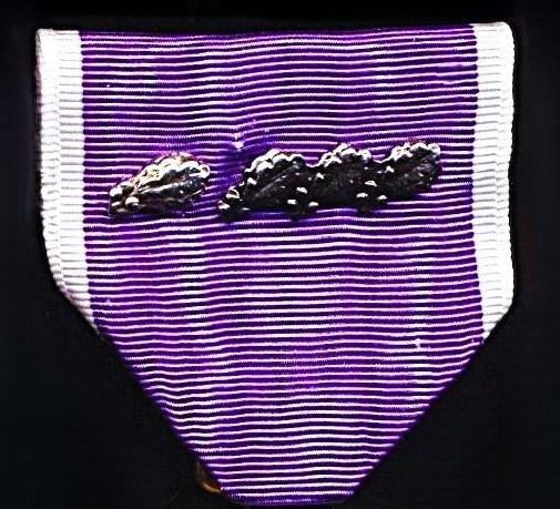 United States: Purple Heart Medal. With 1 x Silver Oakleaf Cluster & 3 x Bronze Oakleaf Clusters on riband. A 1990-2026 circa era issue