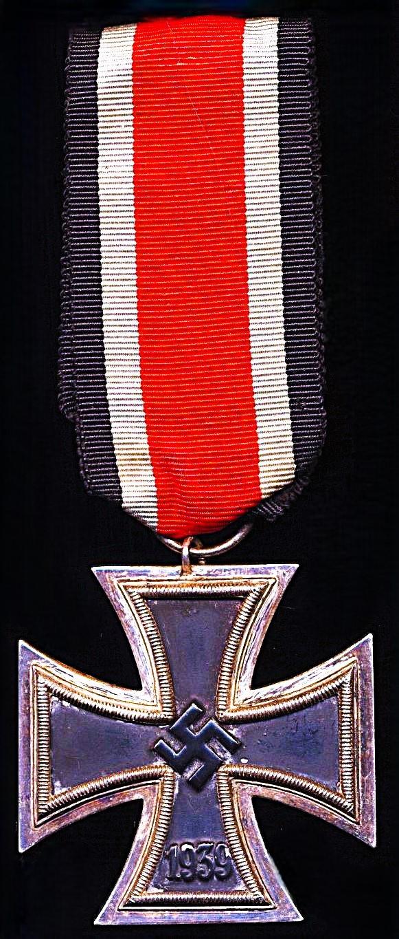 Germany (Third Reich): Iron Cross 2nd Class 1939 (Eisernes Kreuz 2. Klasse , or EK2). Un-marked