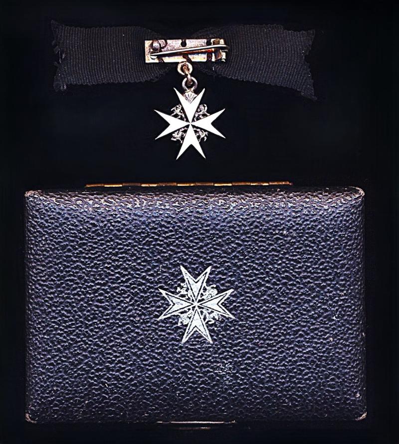 United Kingdom: Miniature The Order of St. John of Jerusalem: Officer (Sister) silver & enamel lady’s shoulder badge