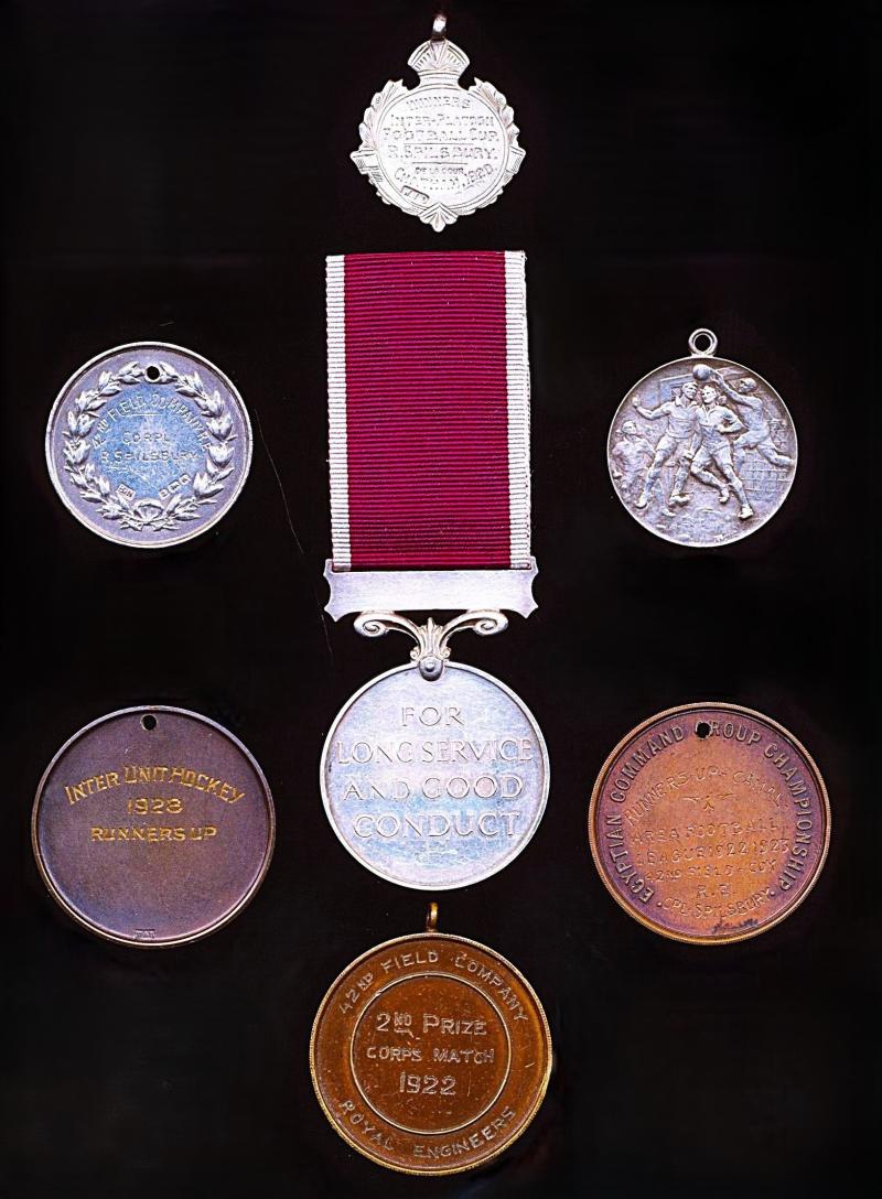 Military Long Service & Good Conduct Medal. GV with 'Regular Army' bar (1859961 Sjt. R. Gold-Spilsbury. R.E.)