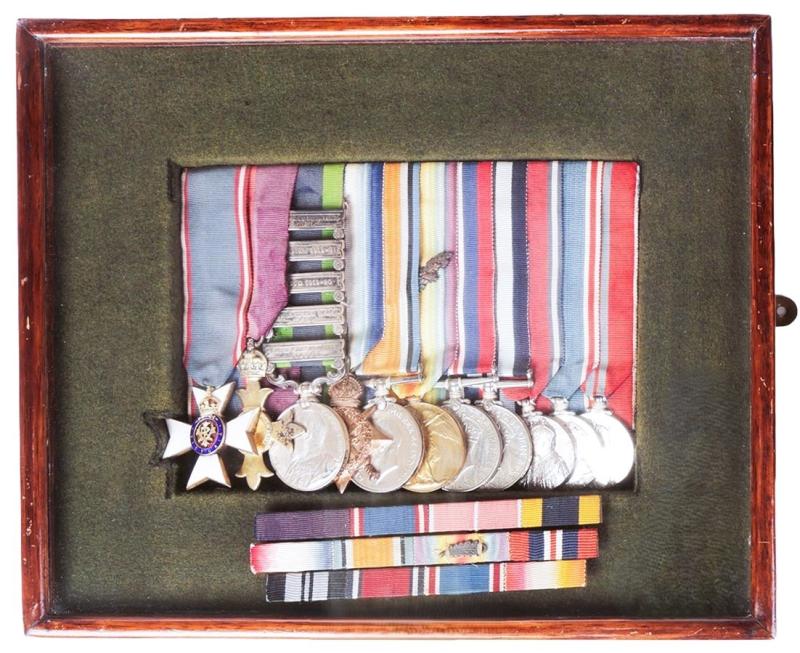 Custom made 1950's 'empty' Medals wooden glazed display case. Suitable for displaying 9-11 overlapping full-size medals