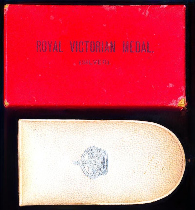 Royal Victorian Medal. EDVII Silver issue